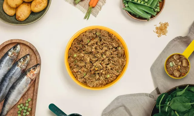 Pure Pet Food – Herring with White Fish & a Medley of Garden Greens